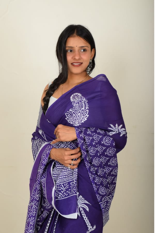 Violet Boota Printed Cotton Saree With Blouse