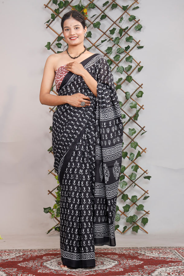 Black Sanganeri Butti Printed Cotton Saree With Blouse