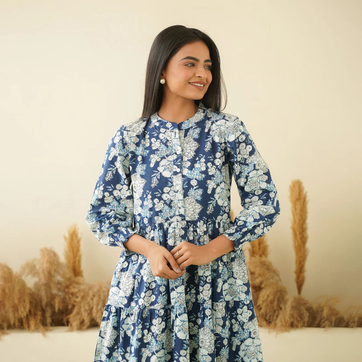 Blue Jaal Cotton Printed Midi Dress With Pockets, Openable Front & Puff Sleeves