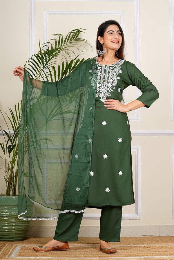 Dark Green Cotton Embroidery On Yoke Kurta Pant Set With Nazmeen Dupatta